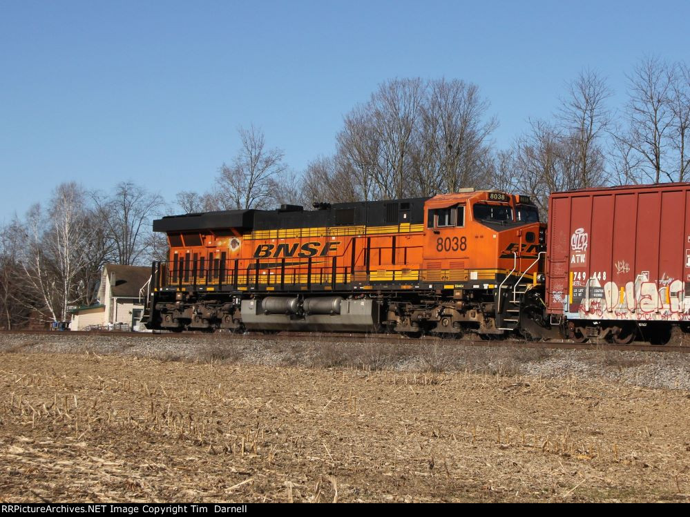 BNSF 8038 dpu on NS 310